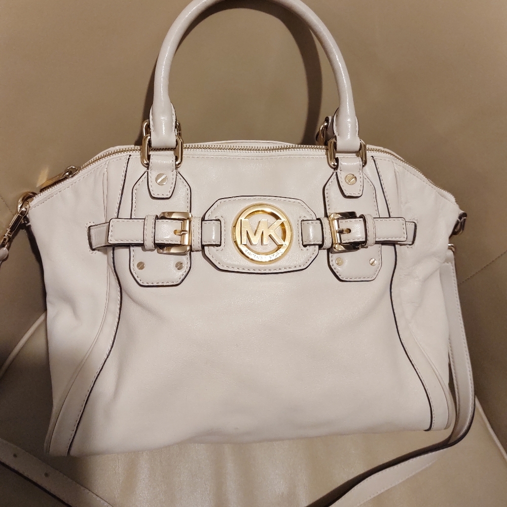 MICHAEL KORS  FULTON  LOGO  LEATHER  Crossbody SAT